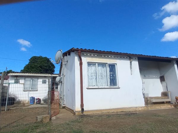 2 Bedroom House 2 Bedroom House