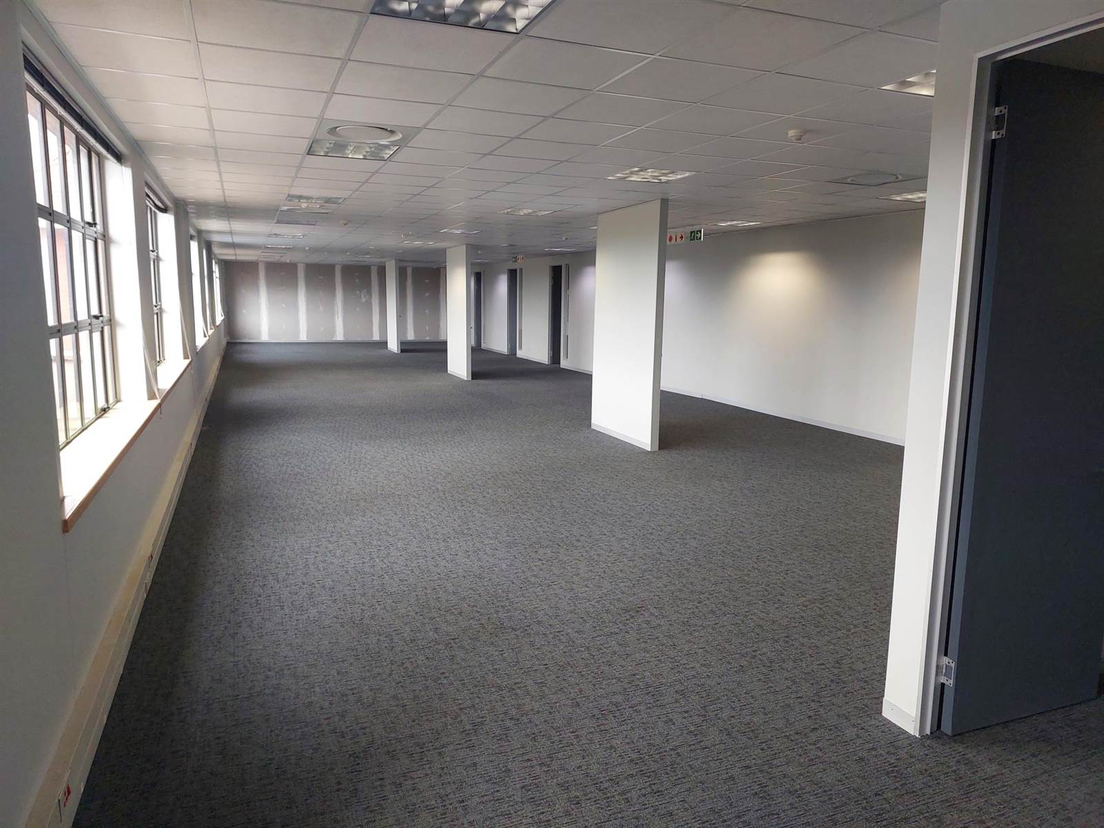 456.36  m² Commercial space in Bryanston photo number 8