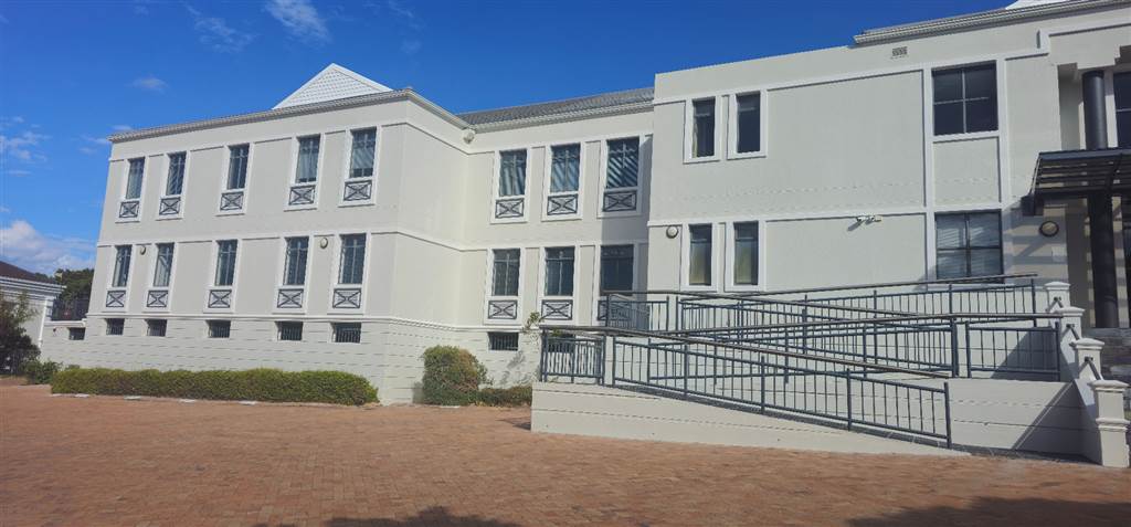 361  m² Office Space in Constantia photo number 7