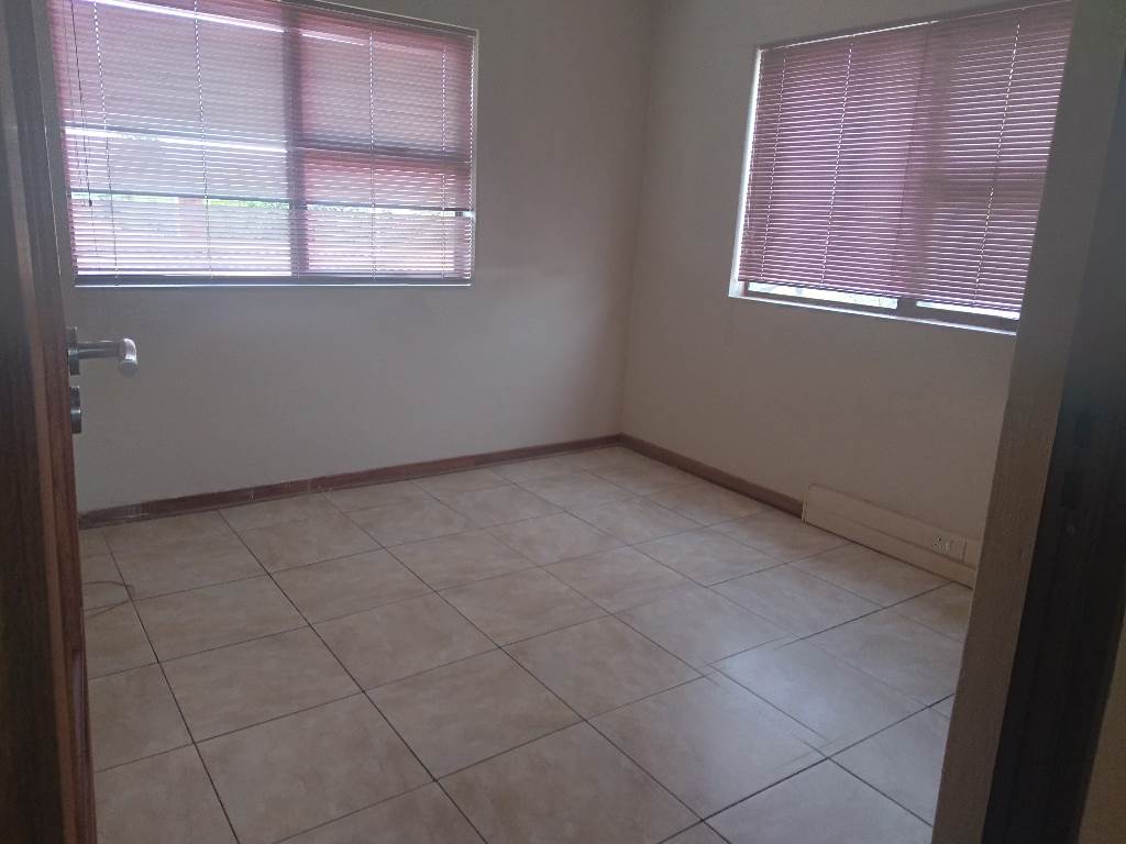 498  m² Commercial space in Fochville photo number 7