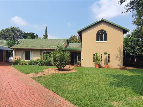 3 Bedroom House 3 Bedroom House