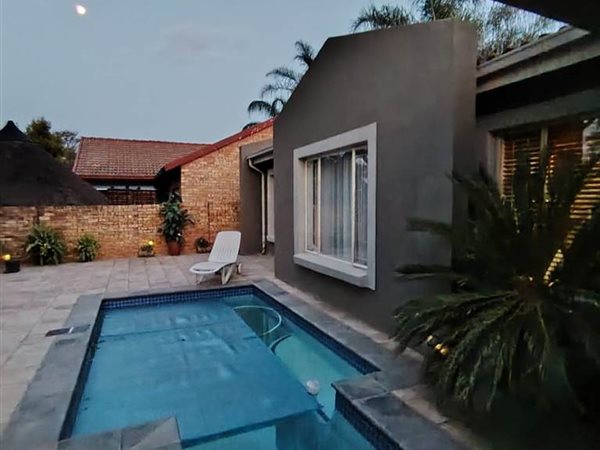 3 Bedroom House 3 Bedroom House