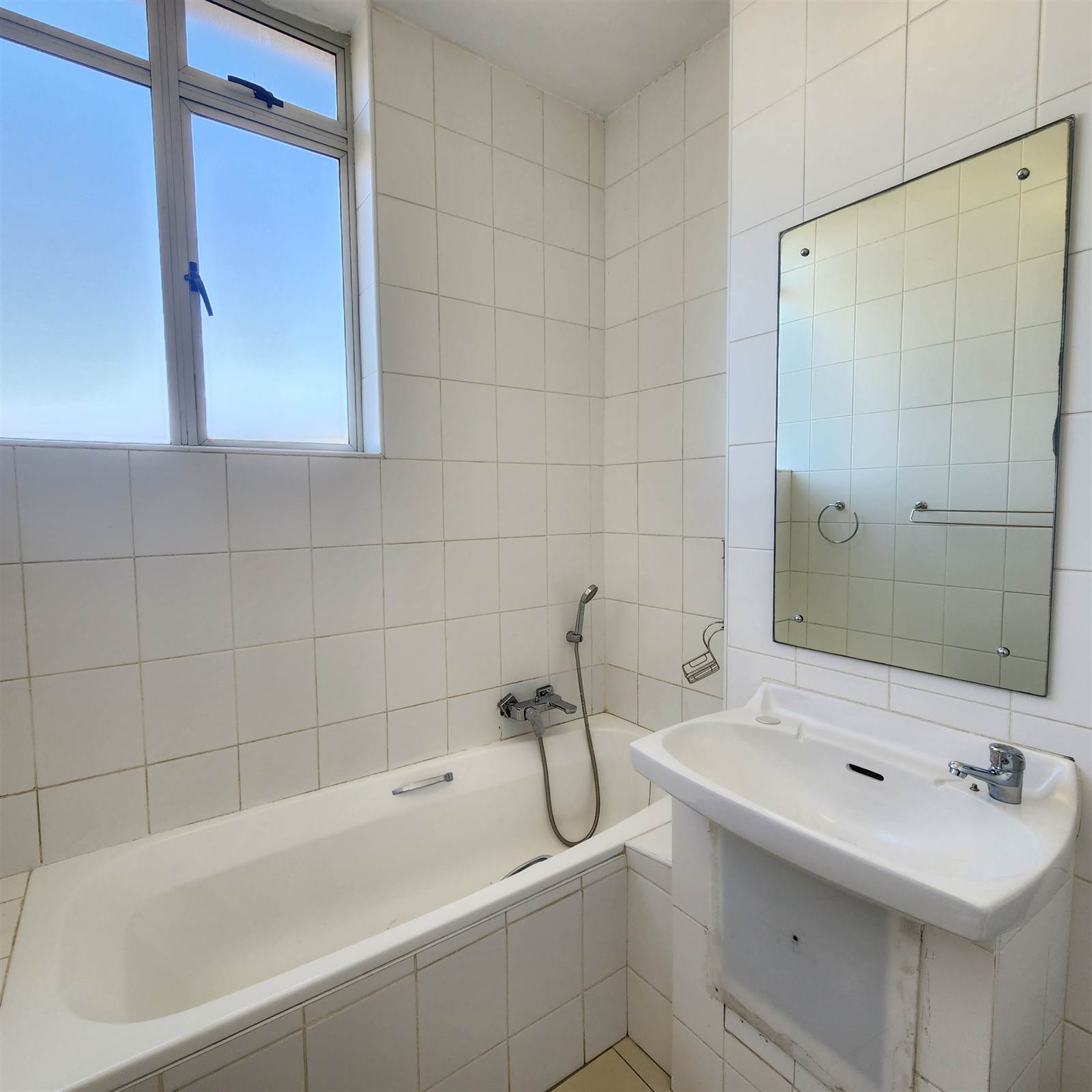 3 Bed Apartment in Windermere photo number 21