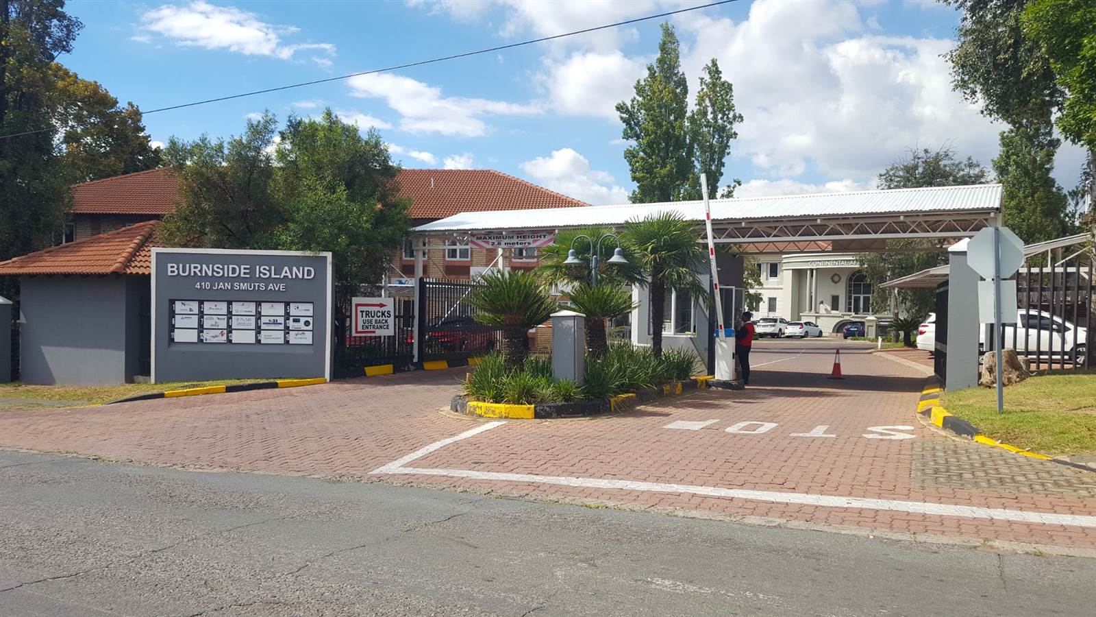 1509  m² Commercial space in Craighall photo number 1