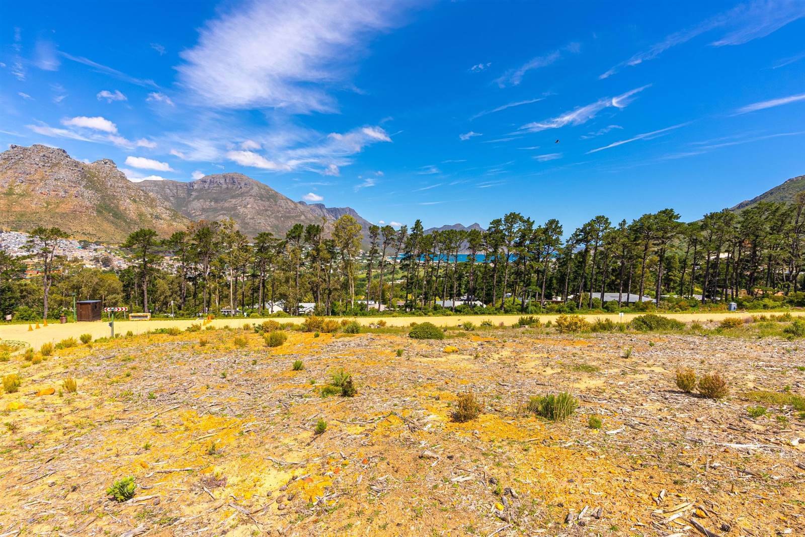 1003 m² Land available in Hout Bay and surrounds photo number 1
