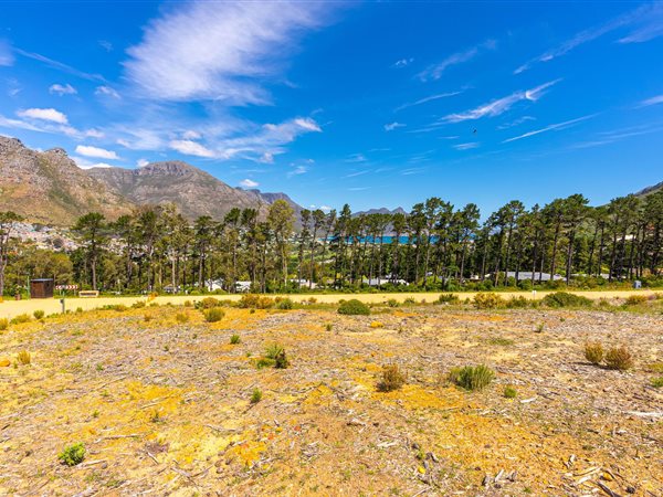 1003 m² Land available in Hout Bay and surrounds