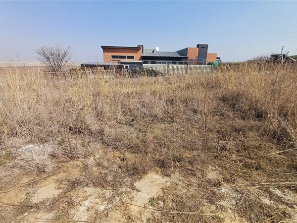 974 m² Land available in Bronkhorstbaai