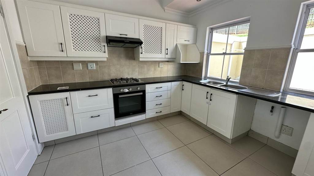 3 Bed House in Mt Edgecombe Estate 1 & 2 photo number 12
