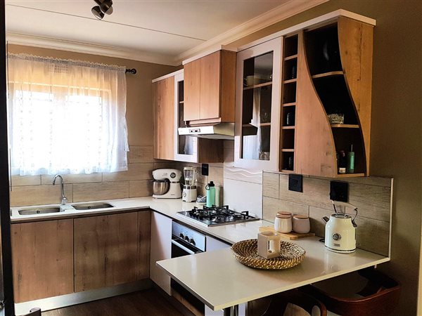 2 Bedroom Apartment 2 Bedroom Apartment