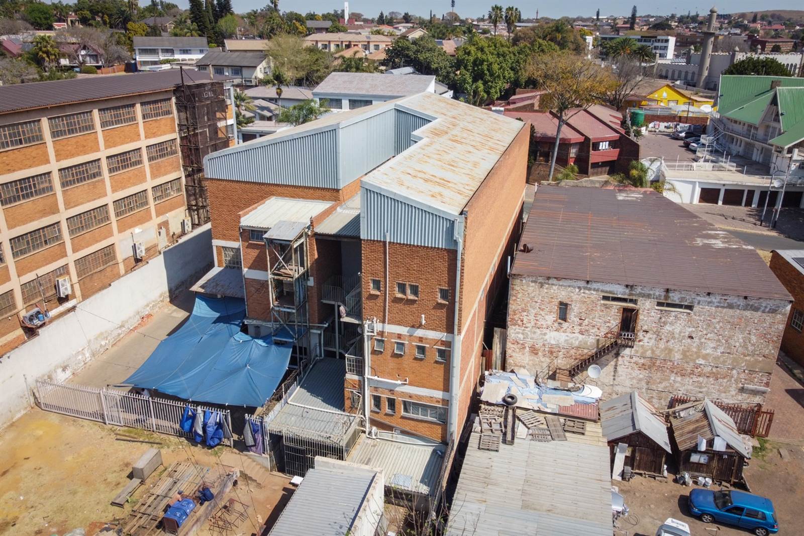 1400  m² Commercial space in Laudium photo number 8