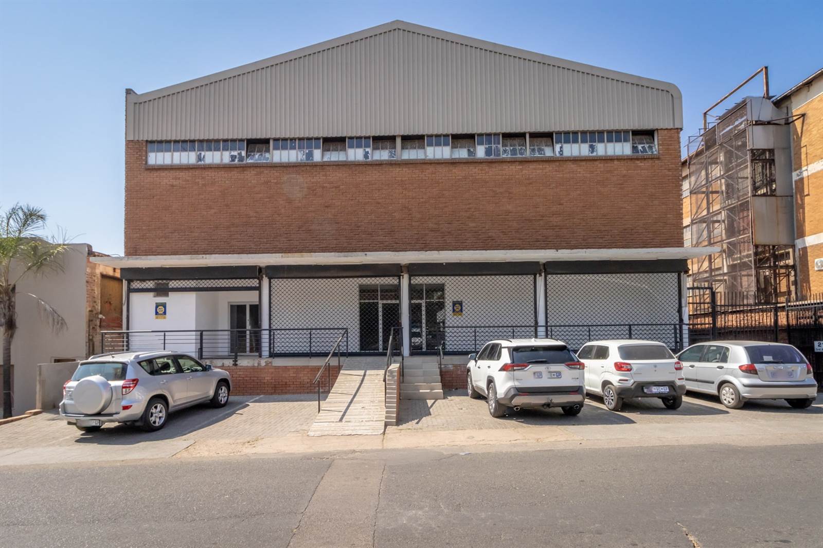 1400  m² Commercial space in Laudium photo number 13
