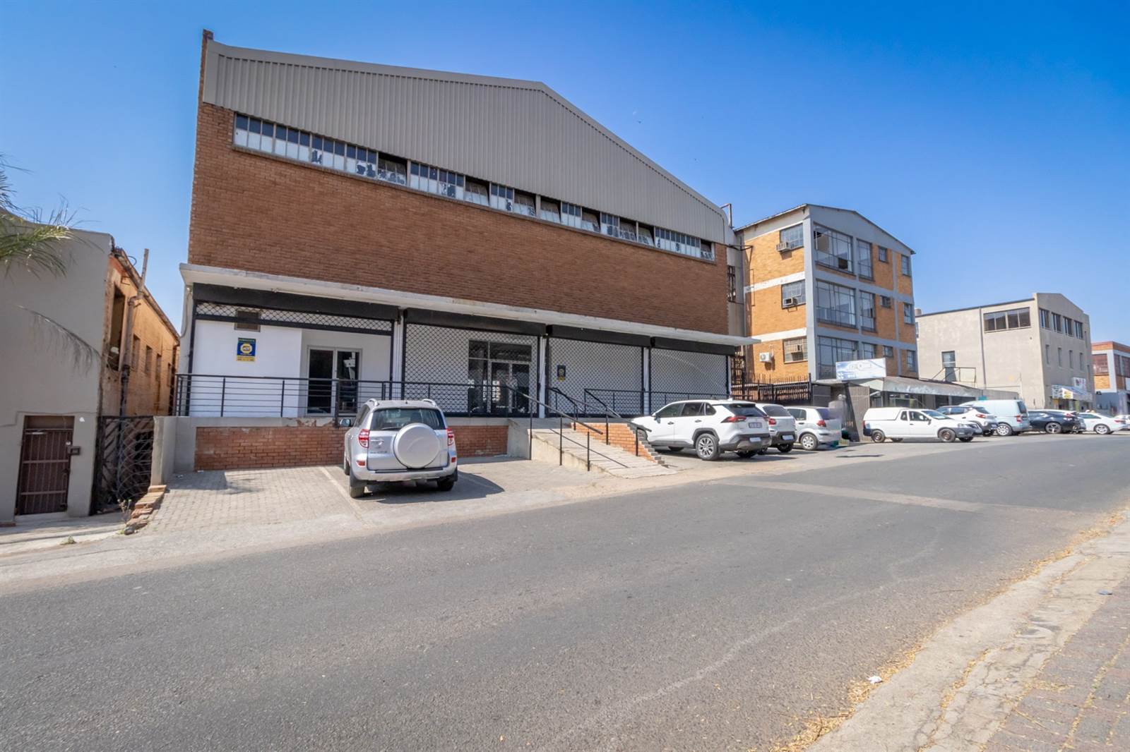 1400  m² Commercial space in Laudium photo number 14