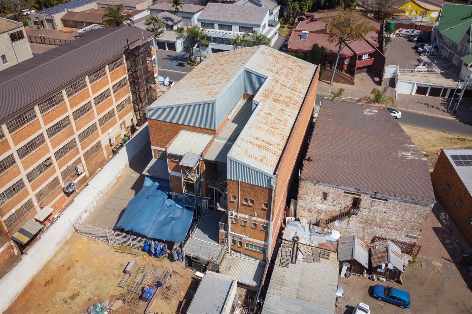 1400  m² Commercial space in Laudium photo number 7