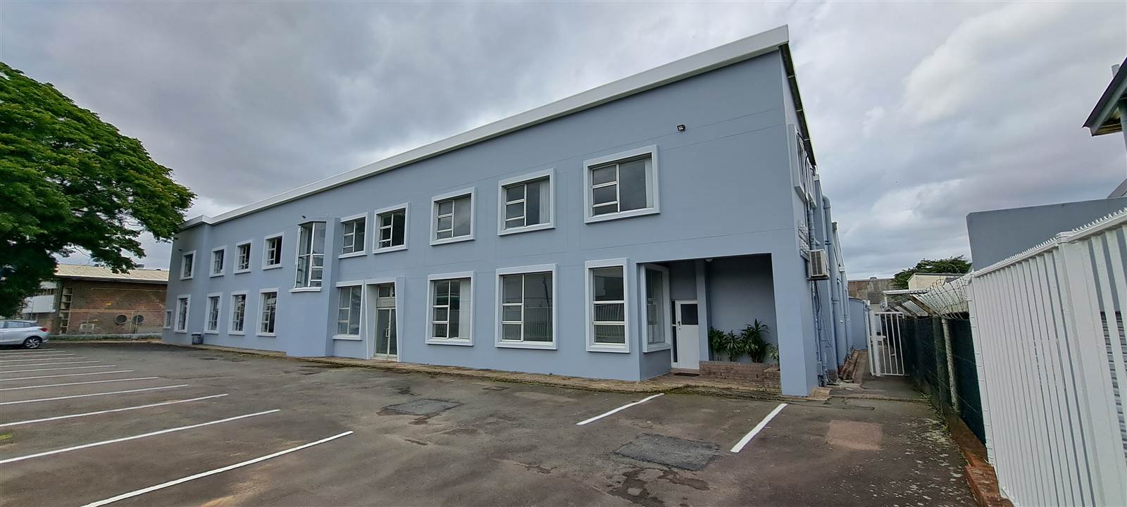 543.9  m² Industrial space in Pinetown Central photo number 3
