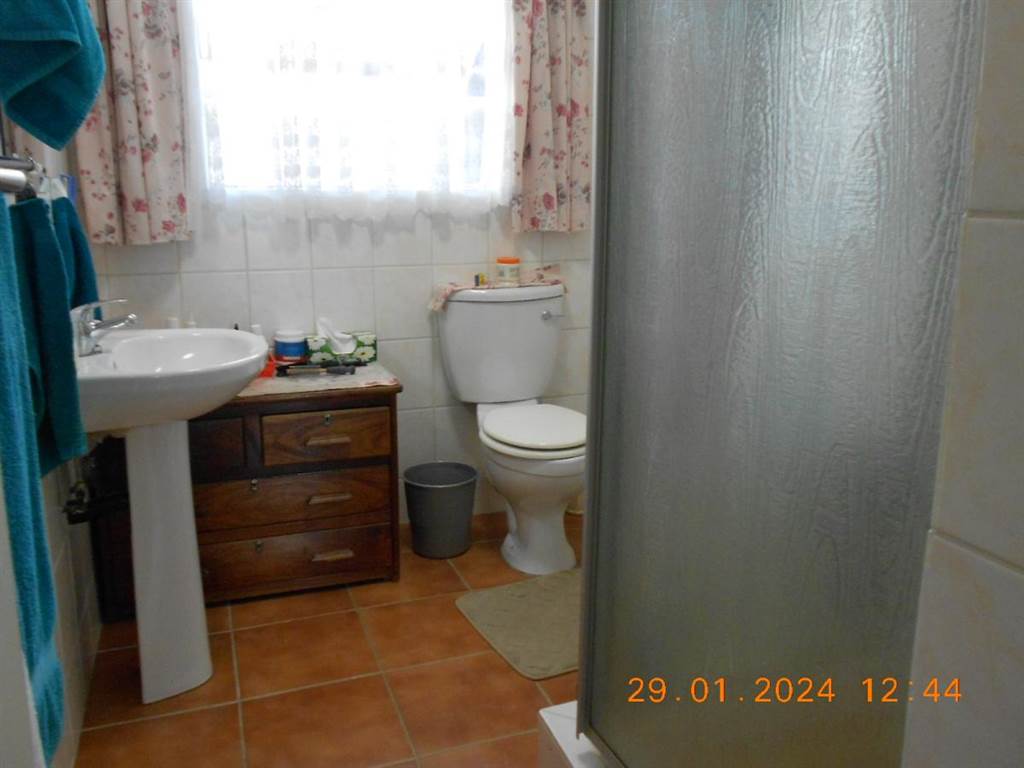 2 Bed House in Rietvalleirand photo number 15
