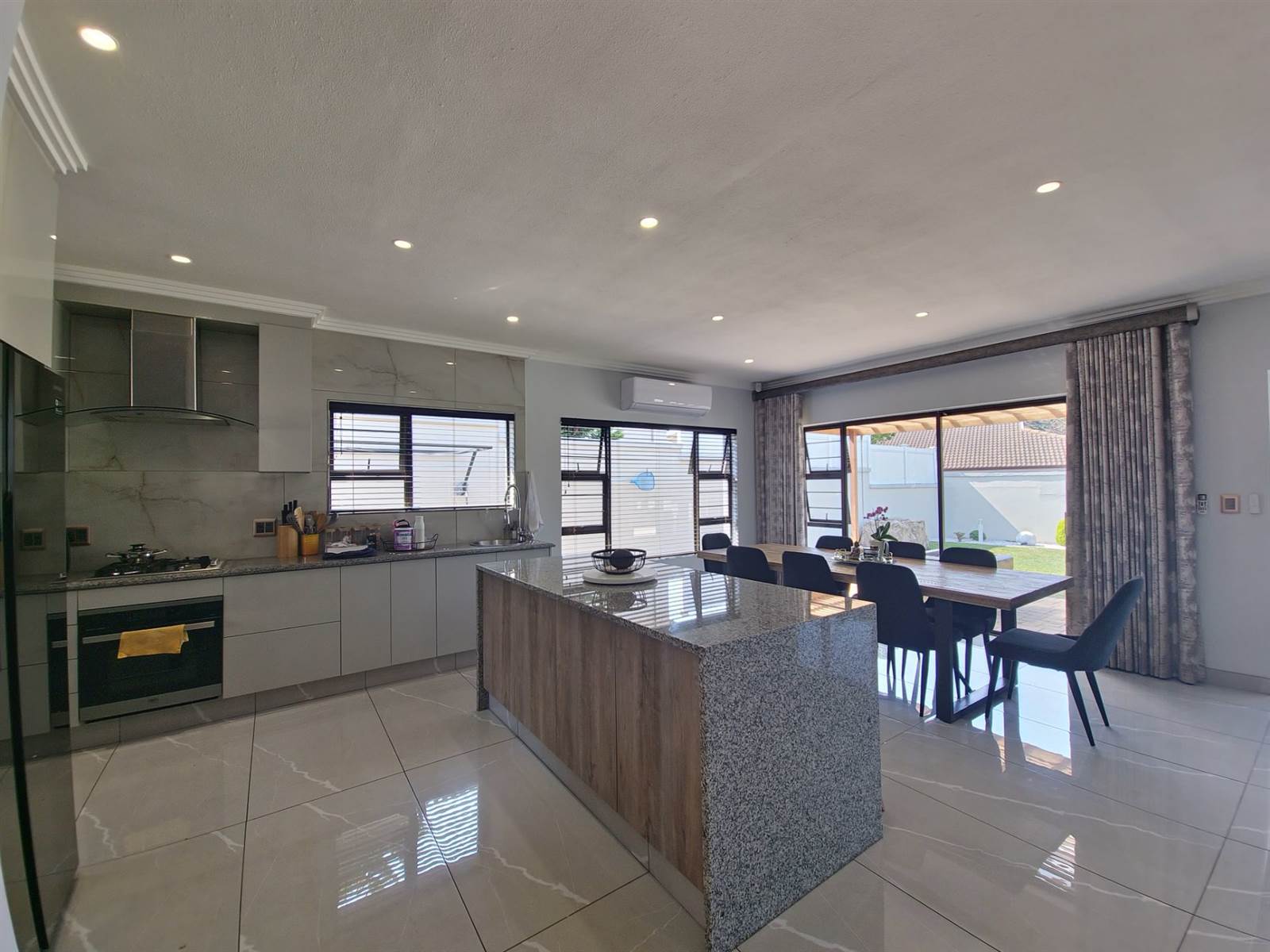 3 Bed House in Shelly Beach photo number 14