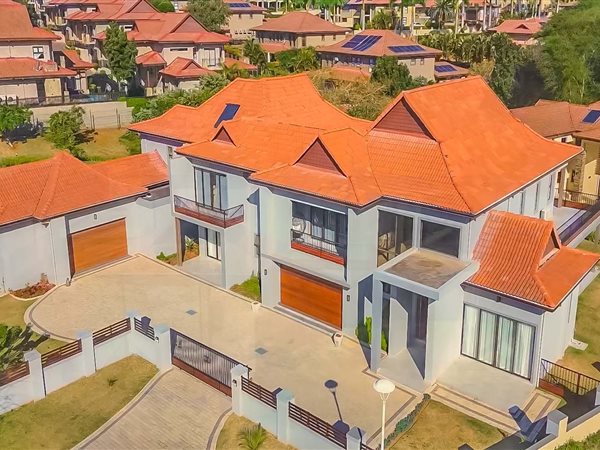 5 Bedroom House