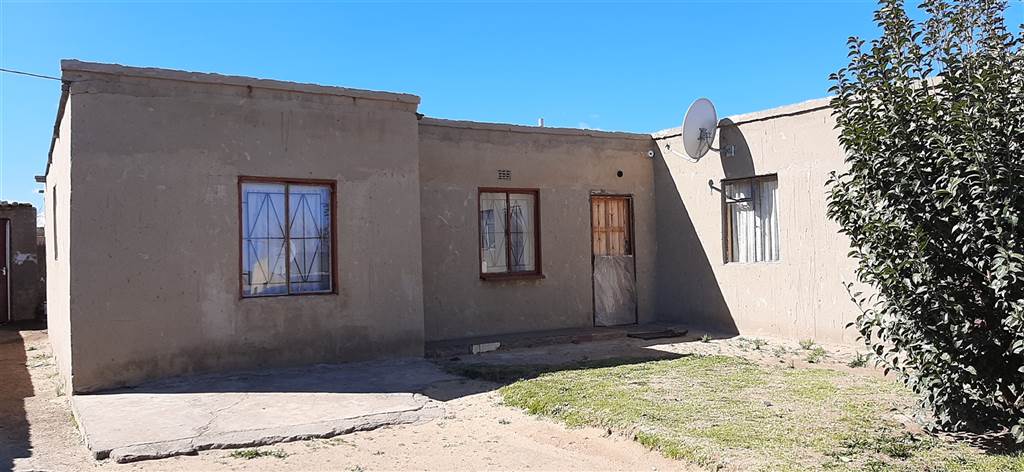 2 Bed House in Bophelong photo number 1