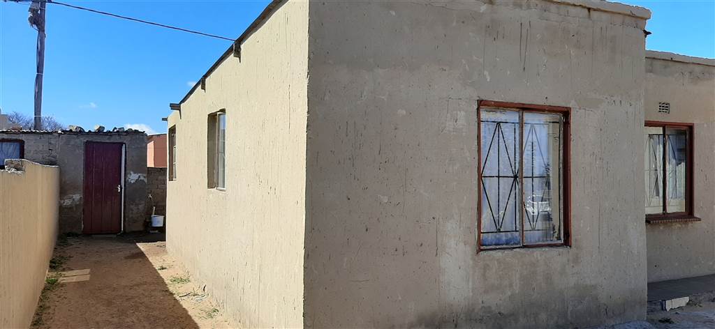 2 Bed House in Bophelong photo number 7