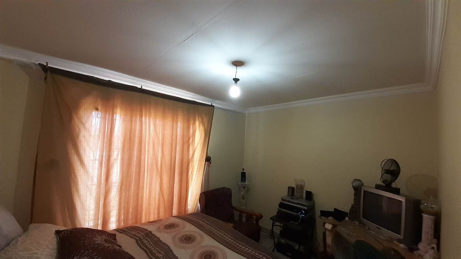 2 Bed House in Soshanguve photo number 30