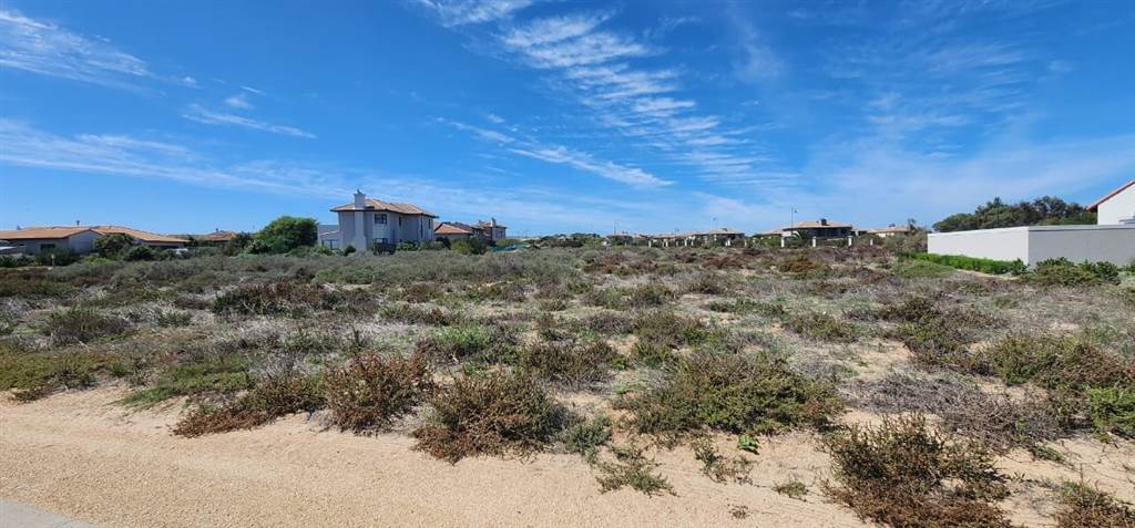 1078 m² Land available in Langebaan Country Estate photo number 4
