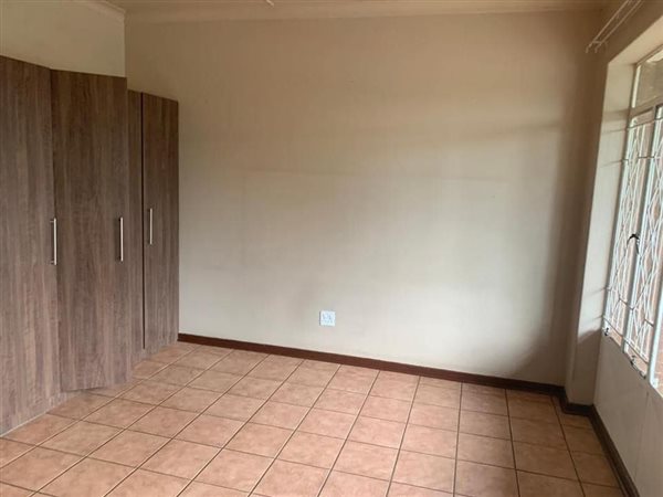 1 Bed Flat