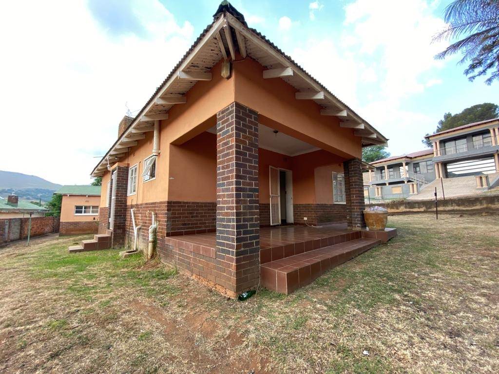 3 Bed House in Waterval Boven photo number 6