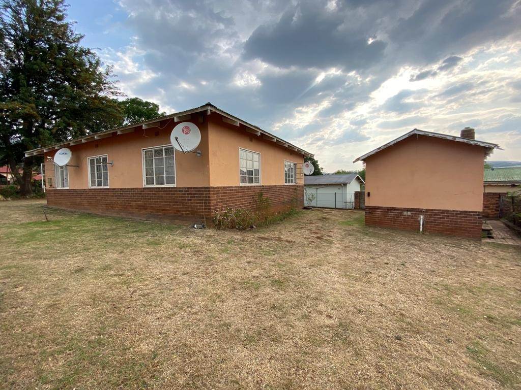 3 Bed House in Waterval Boven photo number 19