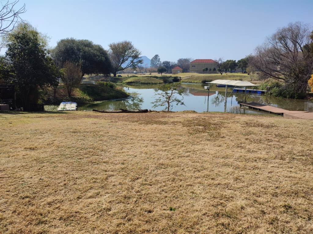 1915 m² Land available in Westlake Estate photo number 12
