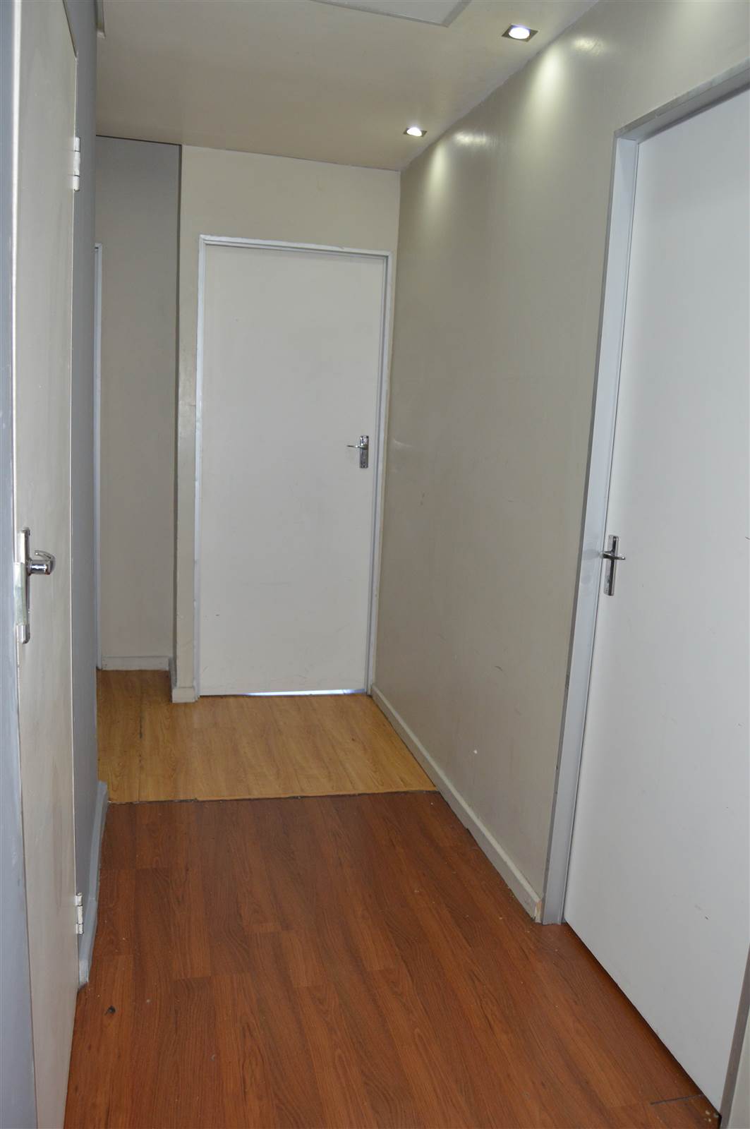 4 Bed Apartment in Braamfontein photo number 6