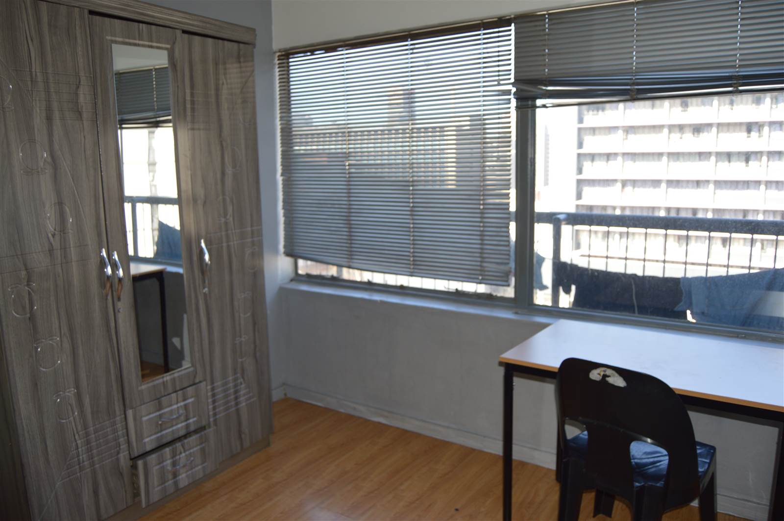 4 Bed Apartment in Braamfontein photo number 3