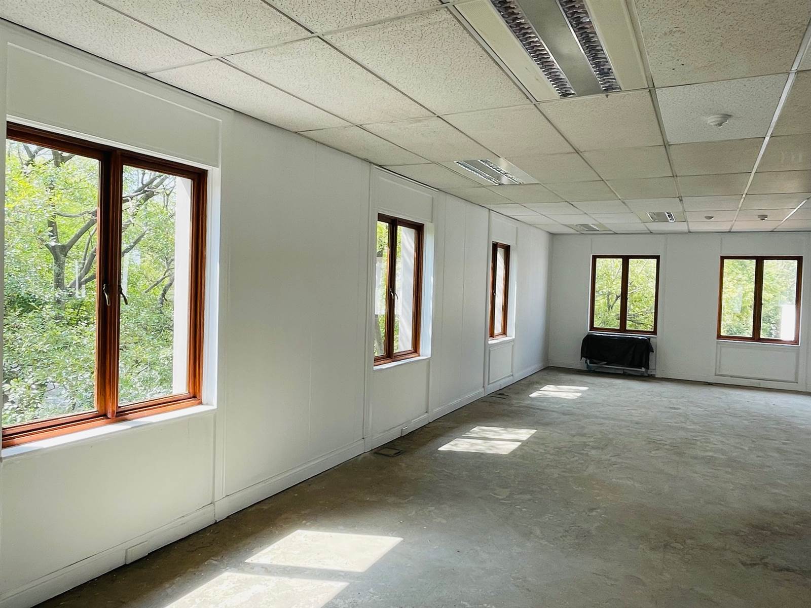 684  m² Commercial space in Sandown photo number 22