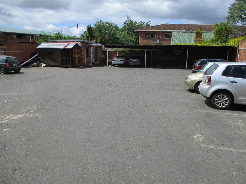 250  m² Office Space in Pietermaritzburg Central photo number 7