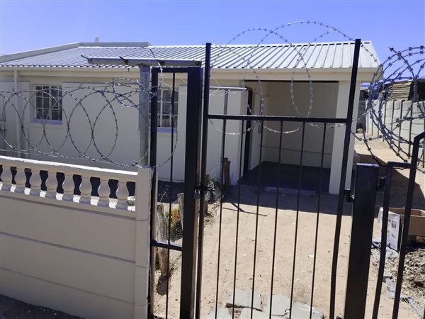 2 Bedroom House 2 Bedroom House