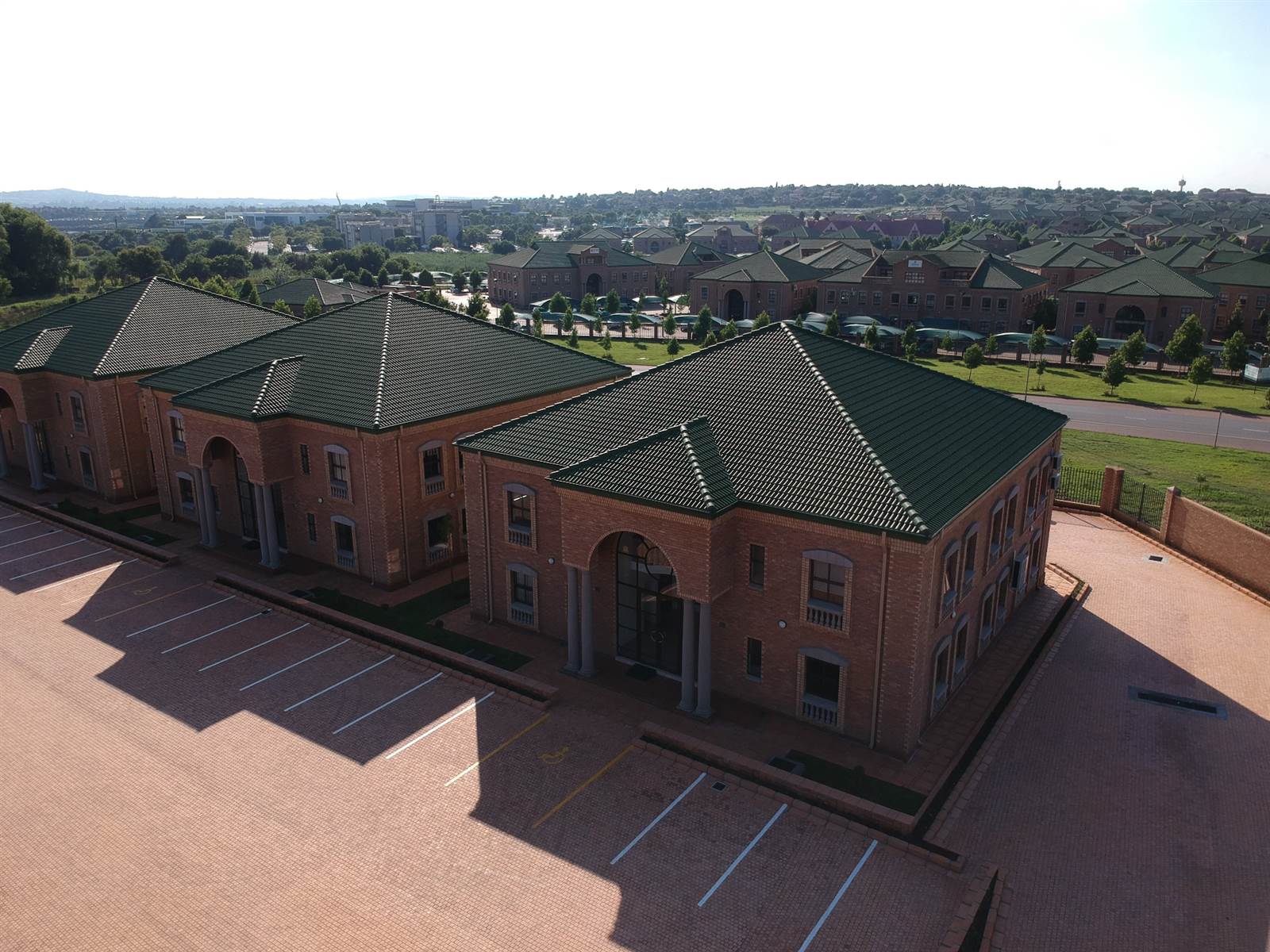 175  m² Office Space in Highveld Techno Park photo number 2