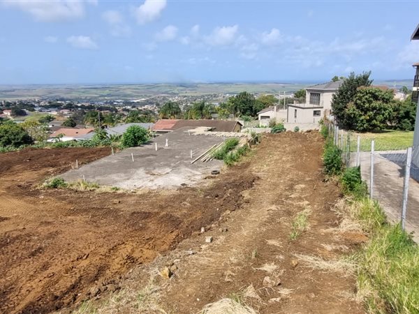 820 m² Land