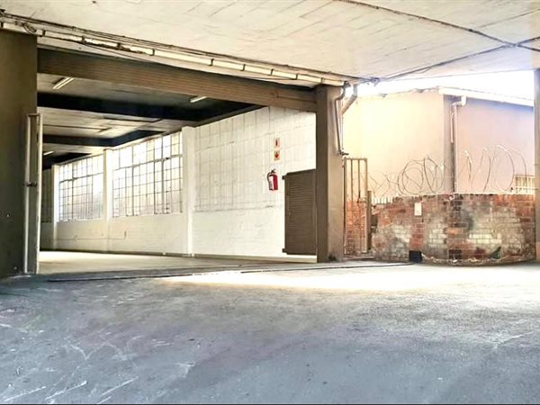 120 m² Commercial space 120 m² Commercial space