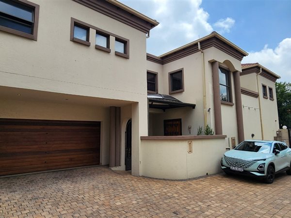3 Bedroom House 3 Bedroom House