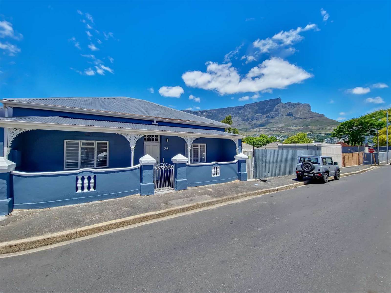 6 Bed House in Bo-Kaap photo number 2