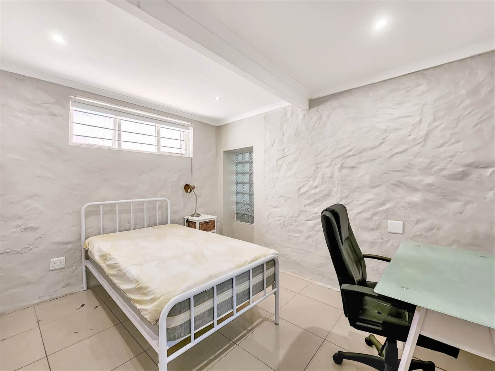 6 Bed House in Bo-Kaap photo number 29