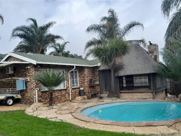3 Bedroom House 3 Bedroom House