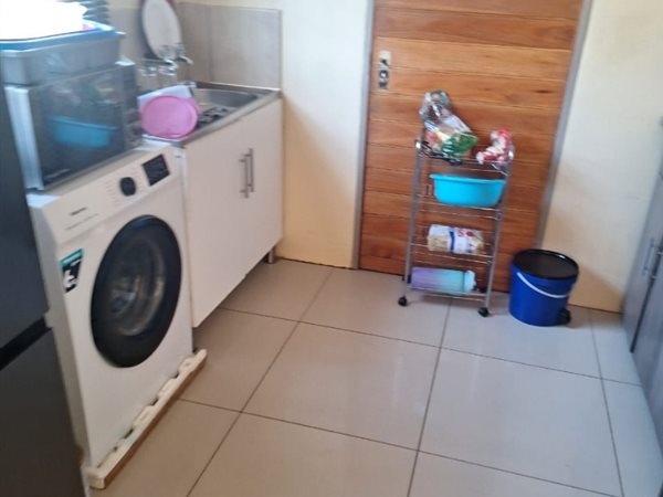 2 Bedroom House 2 Bedroom House