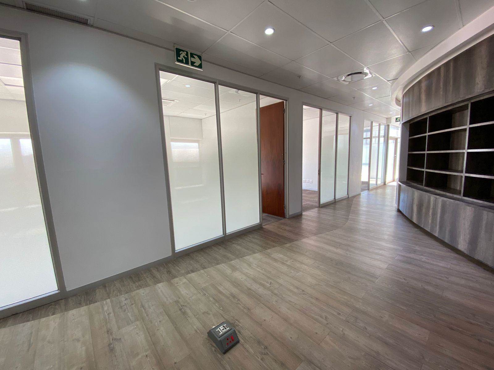 349  m² Commercial space in Sandown photo number 14