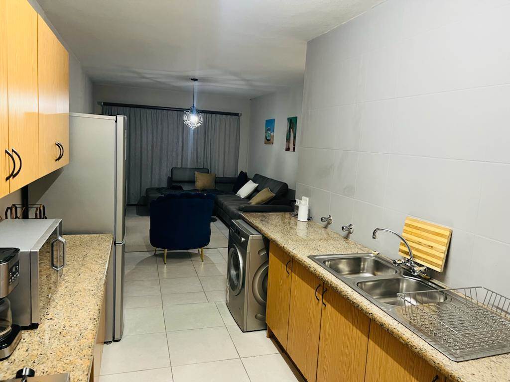 2 Bed Apartment in Wolmer photo number 4