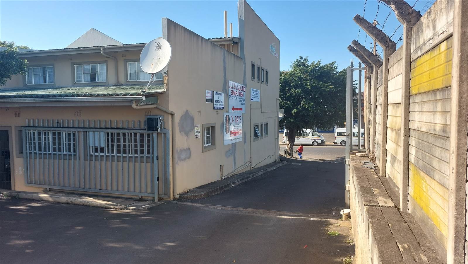 1015  m² Commercial space in Empangeni Central photo number 5