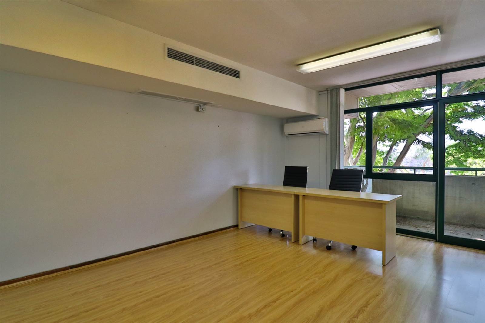 235  m² Office Space in Nieuw Muckleneuk photo number 21