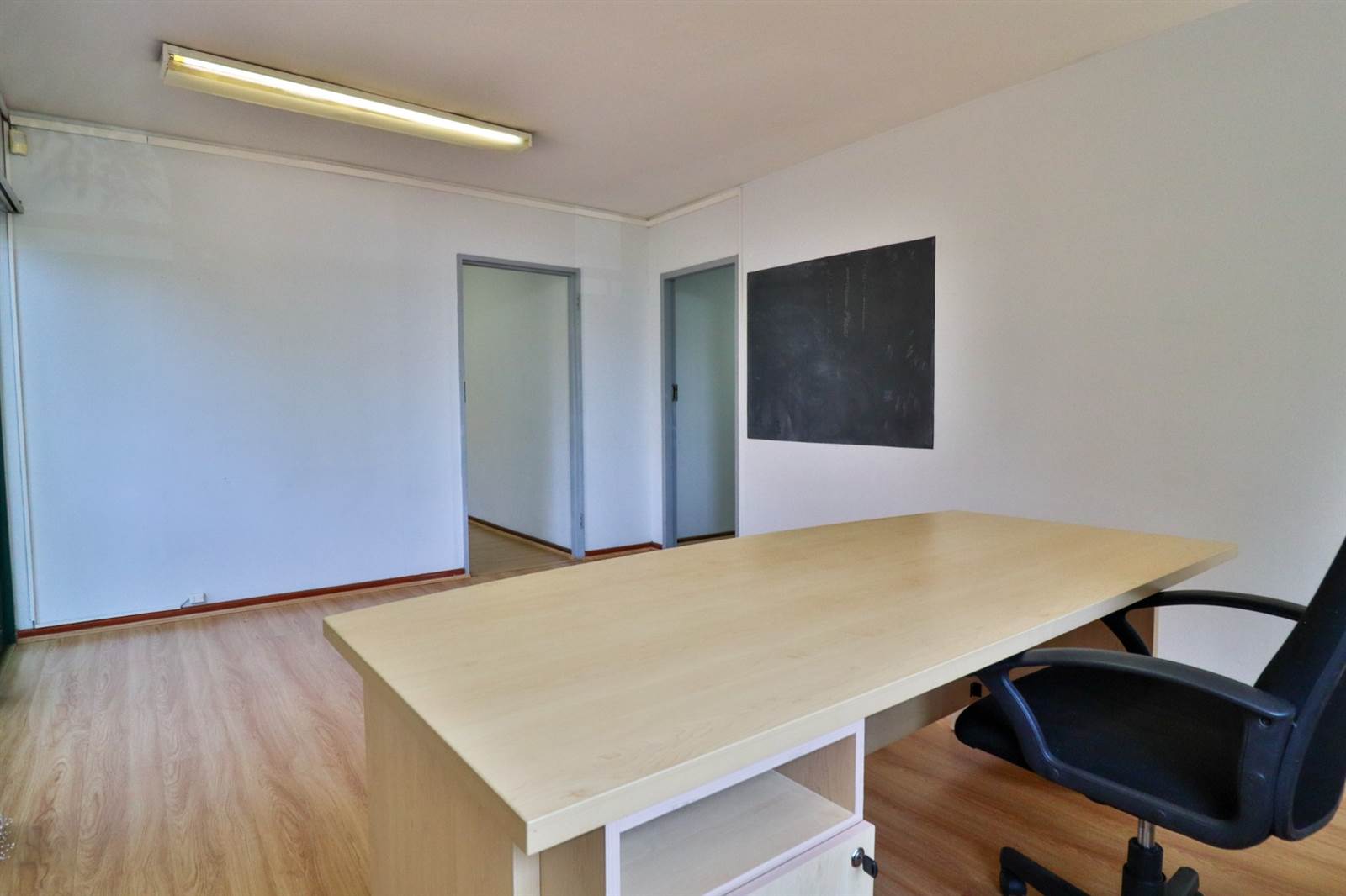 235  m² Office Space in Nieuw Muckleneuk photo number 27