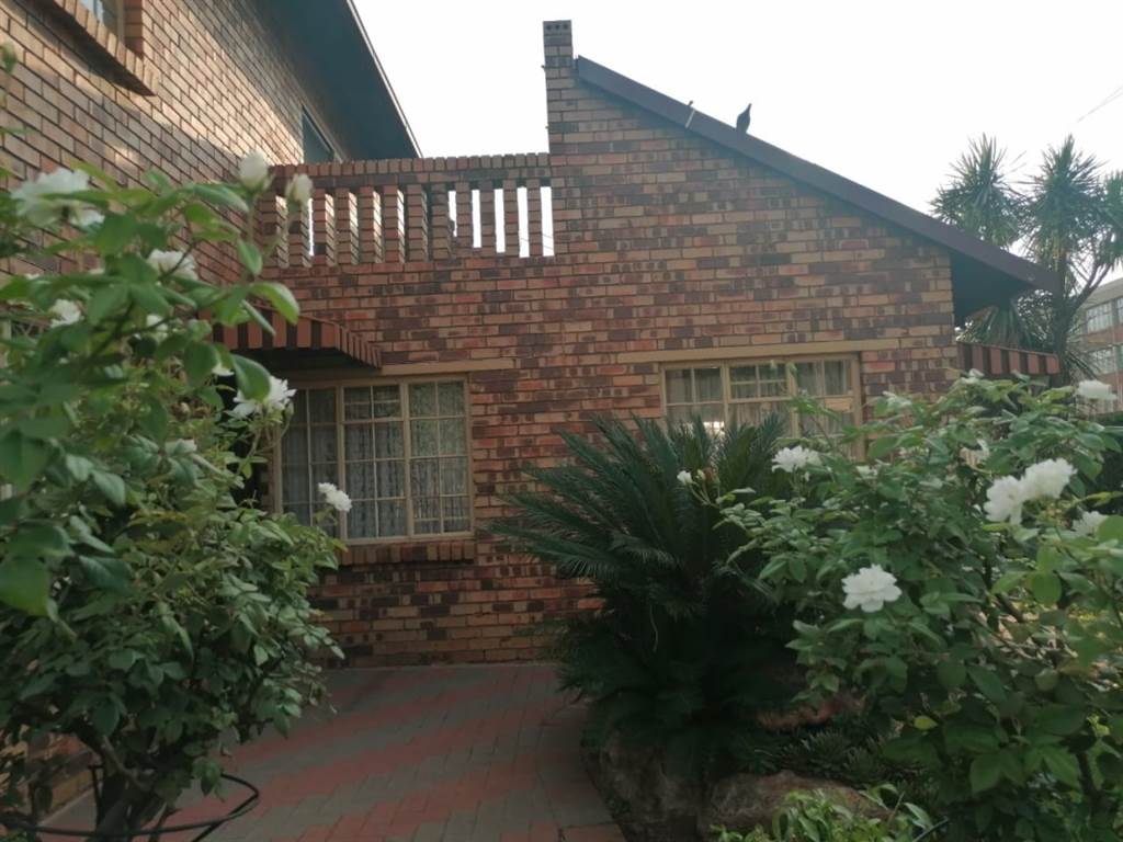 3 Bed House in Actonville photo number 2