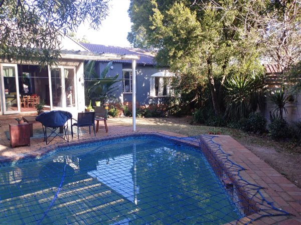 4 Bedroom House 4 Bedroom House