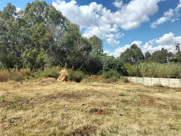 1268 m² Land available in Fochville